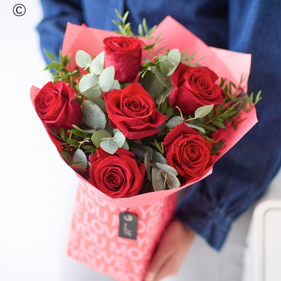 Romantic 6 Red Rose Gift Box